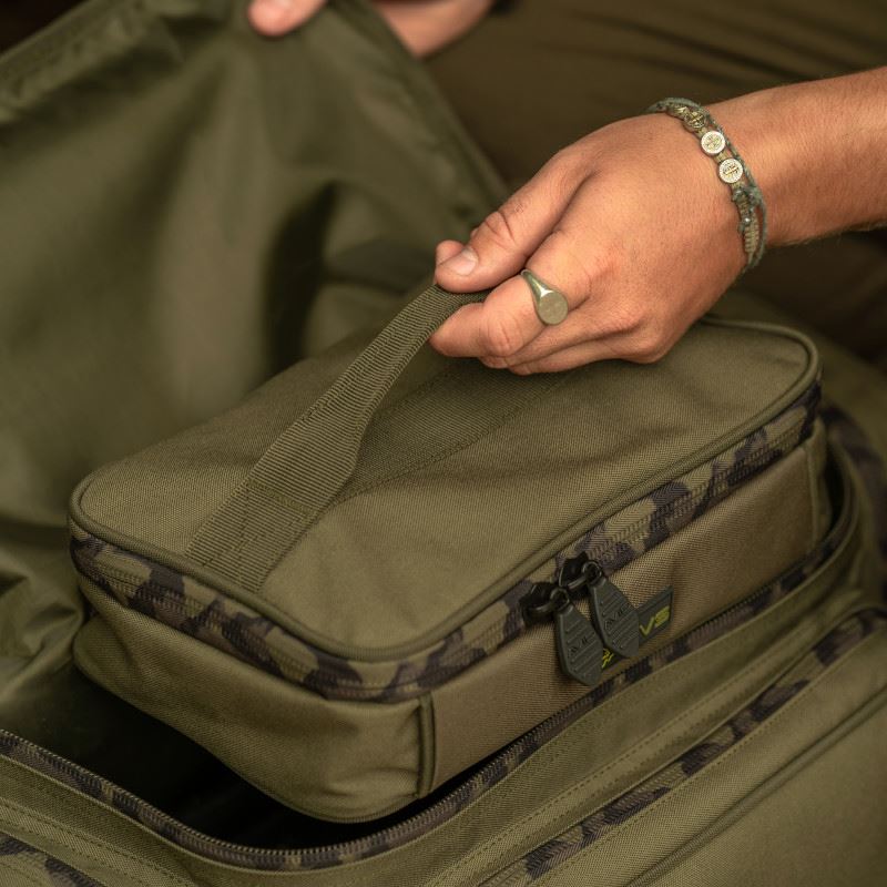 Avid Carp RVS Accessory Pouch