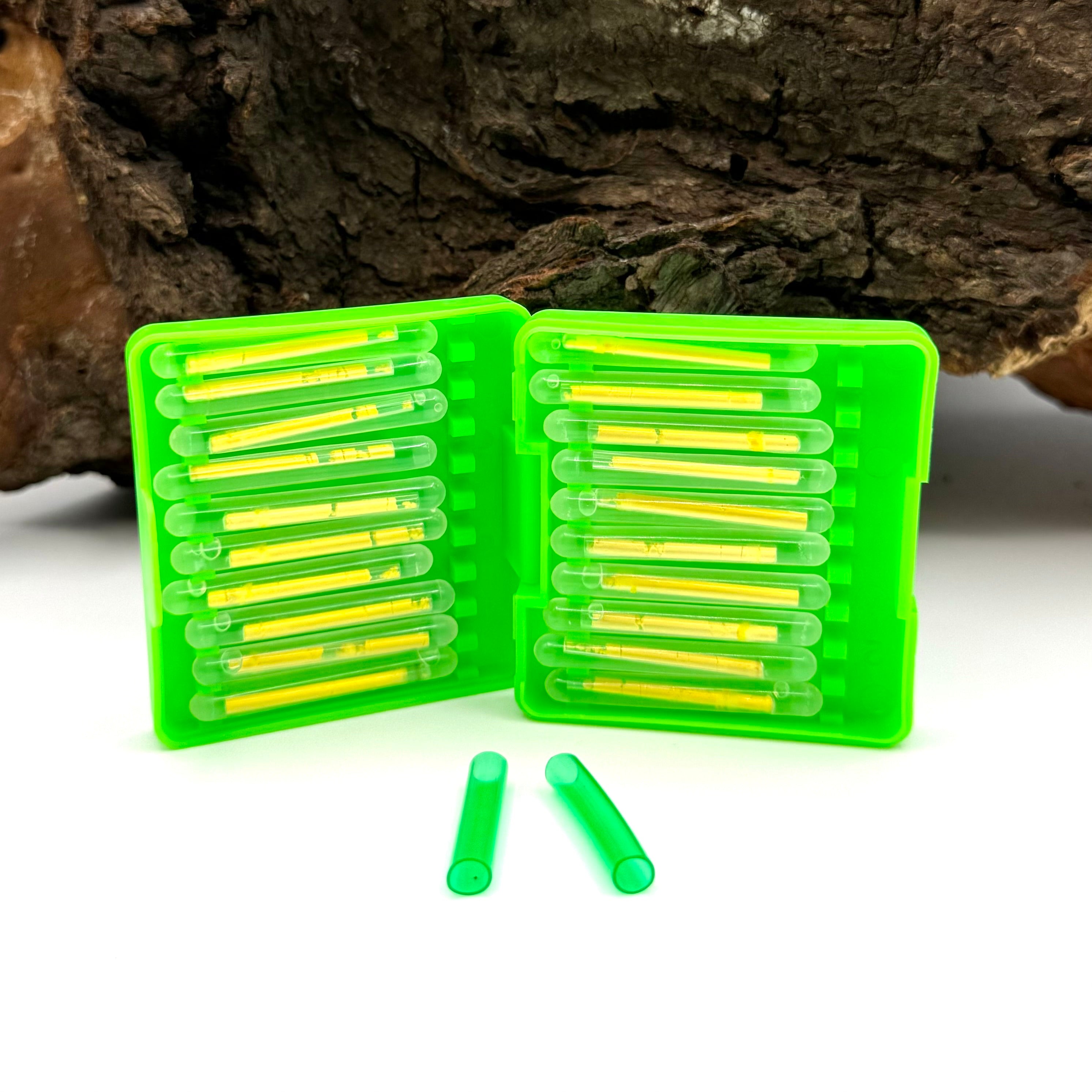 SPRO Neon Glow Stick Pack