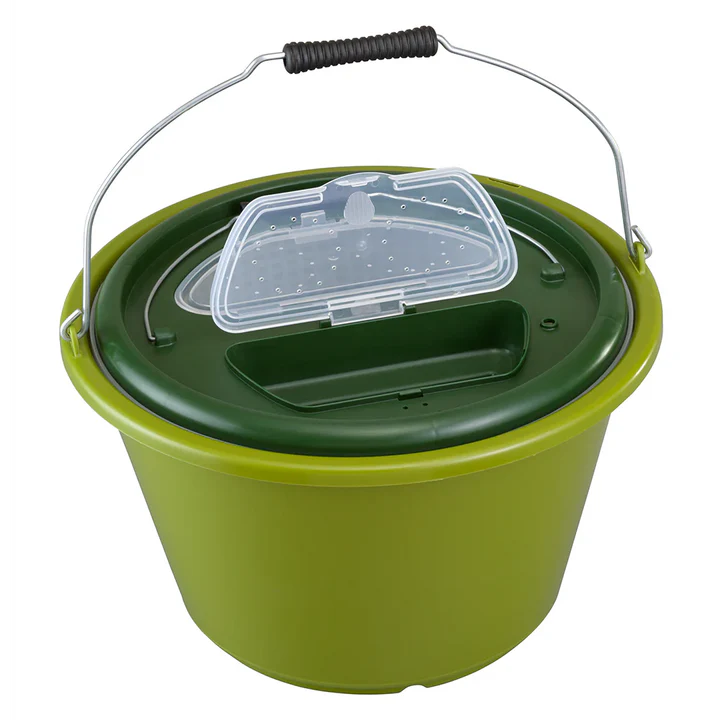SeaTech Live Bait Bucket
