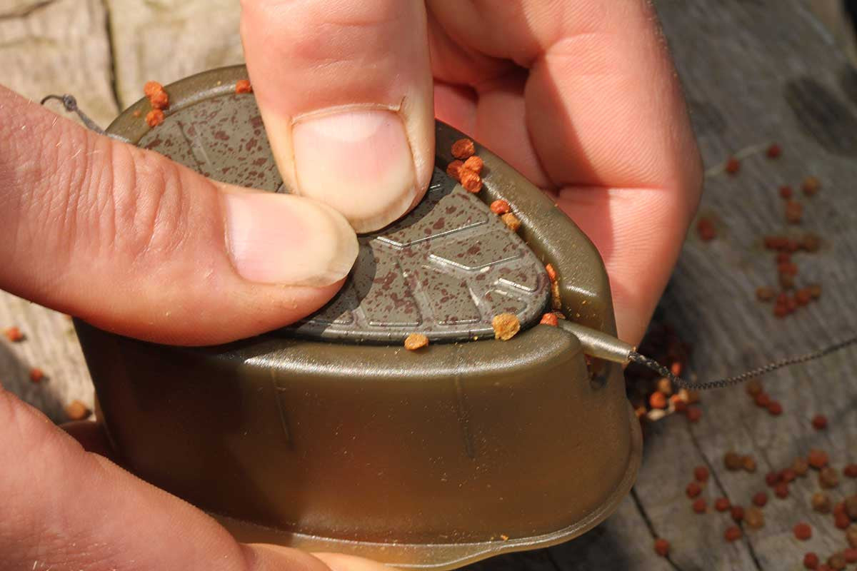 Avid Carp Method Feeder Mould