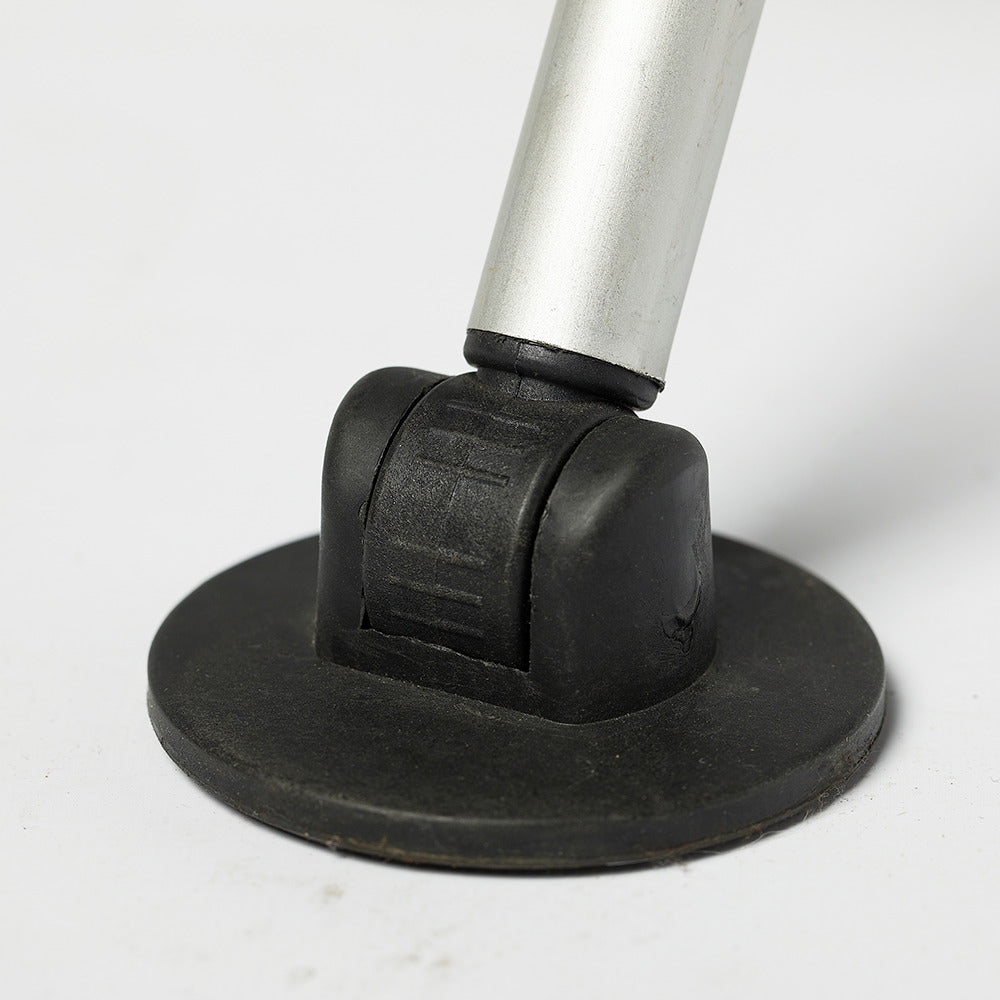 Ron Thompson Coarse Peg Chair with Accessories