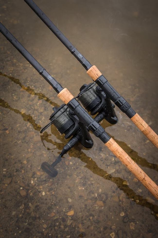 Wychwood Riot Cork Carp Rod