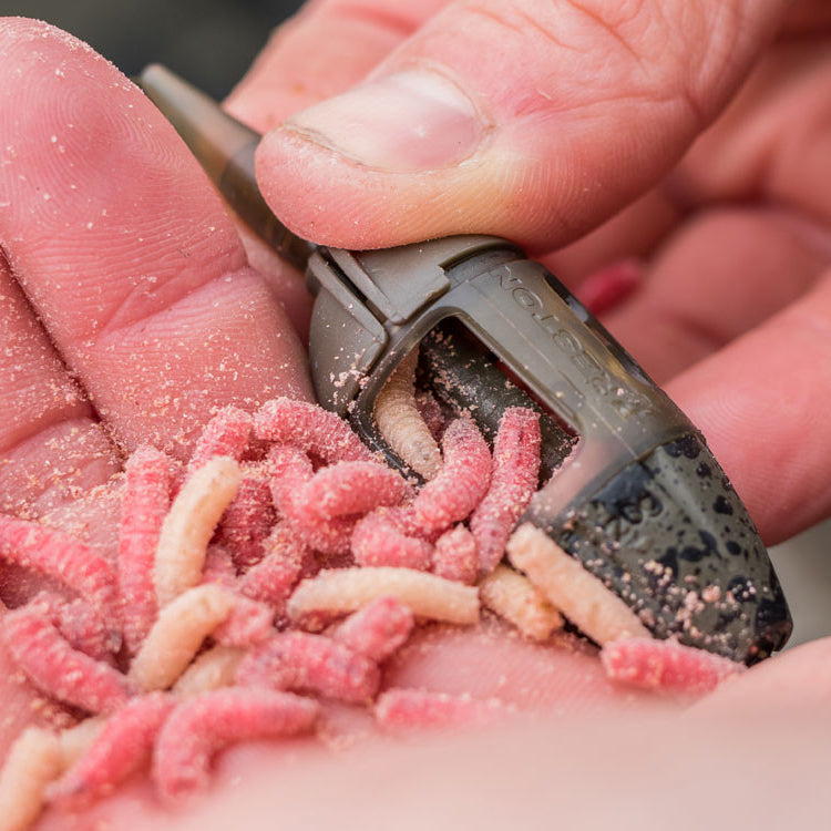 Preston ICS In-Line Maggot Feeder